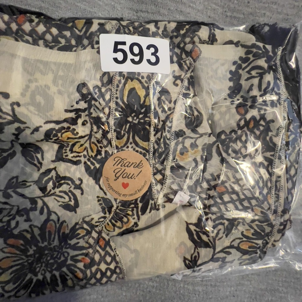 Xhilaration Kimono Blouse Juniors S/M White Floral Sheer Fringe Lightweight - Picture 7 of 7